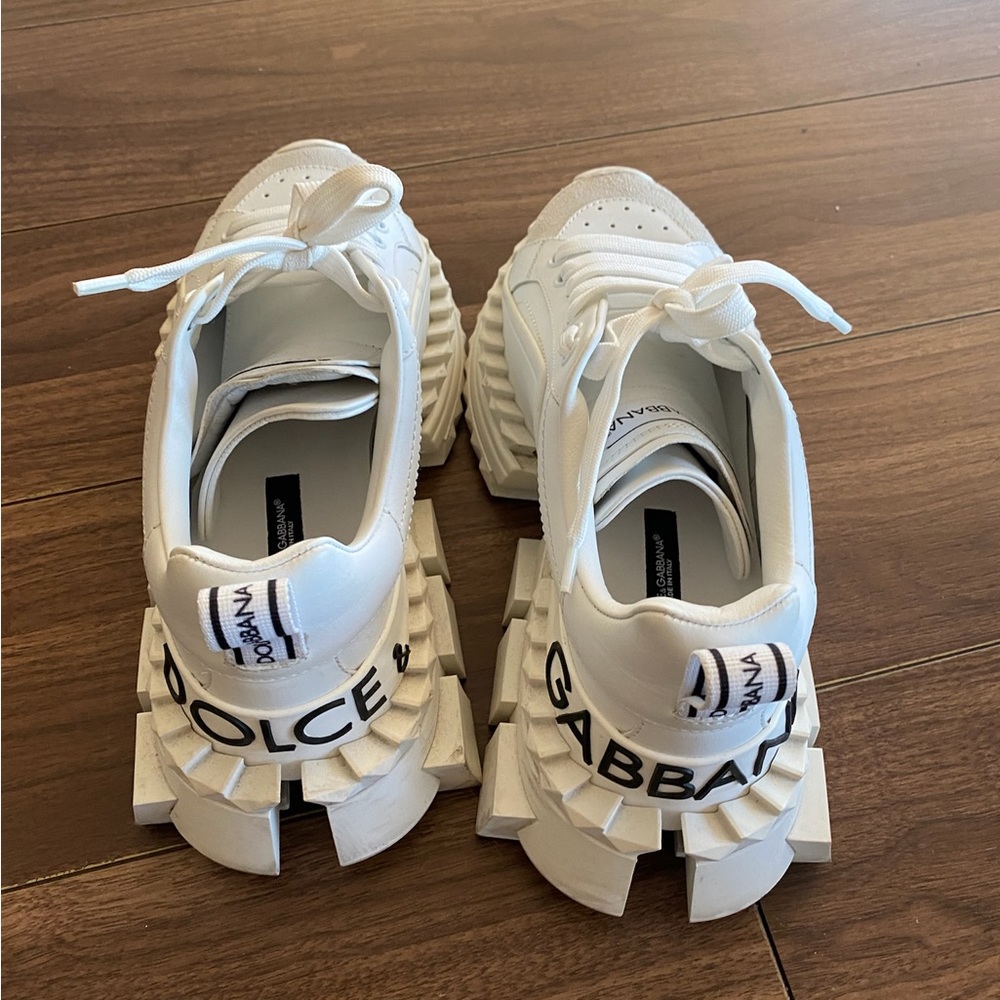 SOLD Dolce & Gabbana Super Queen Sneakers